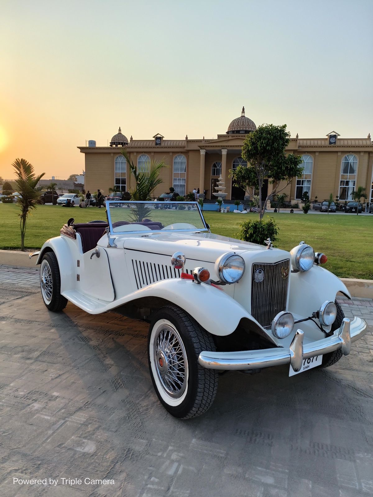 Vintage Cars for Rent in Islamabad, Rawalpindi & Lahore | Haxn