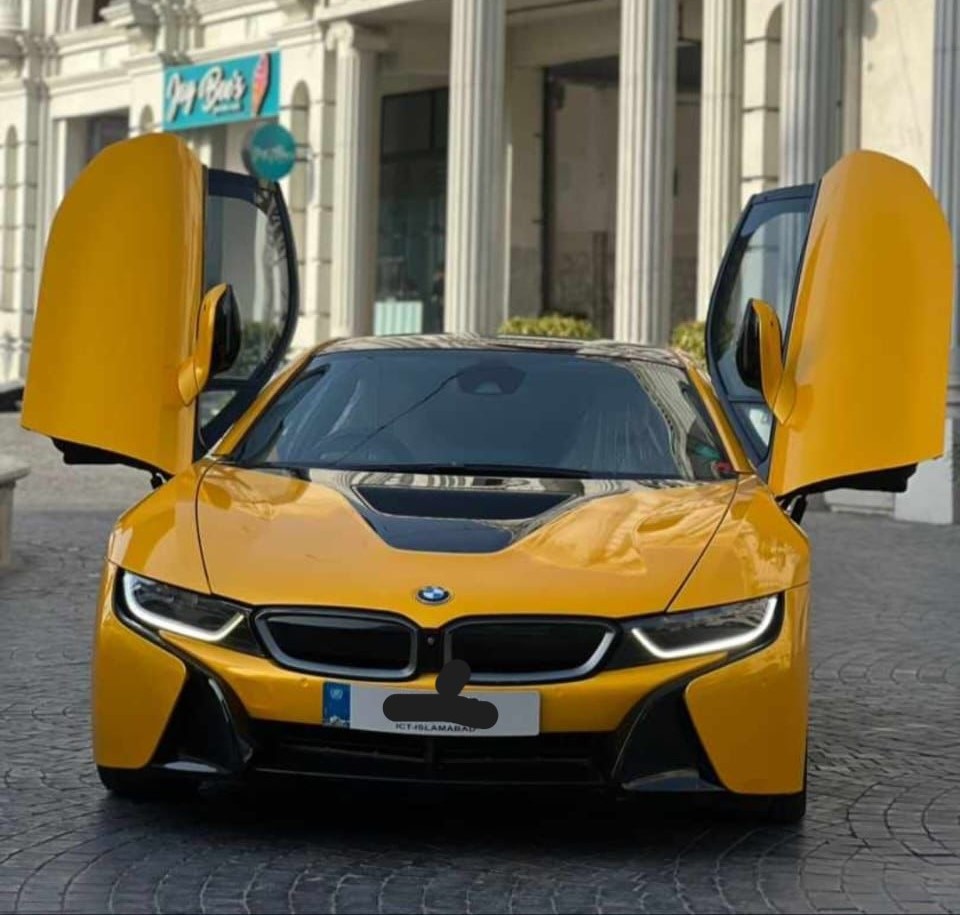 BMW i8 for rent in Islamabad, Rawalpindi & Lahore | Wedding Car