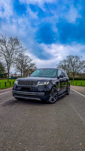 Range Rover for Rent in Lahore | Luxury Wedding & VIP SUV Hire