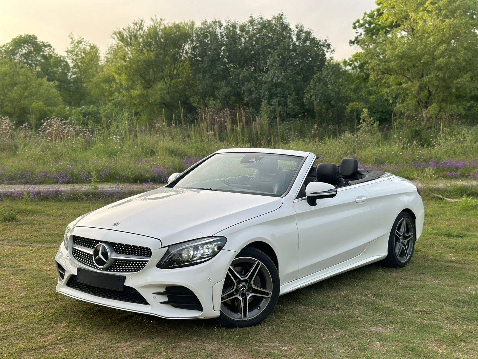 Rent a Mercedes in Islamabad, Rawalpindi & Lahore | Haxn Rent A Car