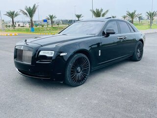 Rolls Royce Ghost For Rent in Islamabad & Rawalpindi | Weddings Car Hire