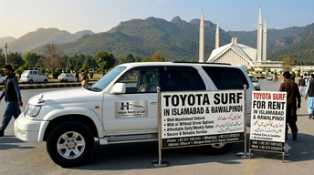 Toyota Surf for Rent in Islamabad & Rawalpindi | SUV Rental with Driver